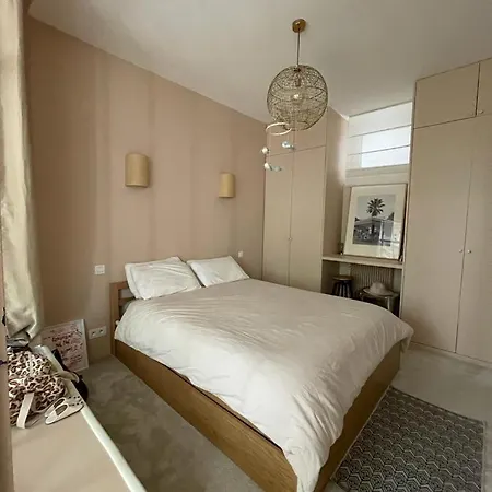Apartment Charming For 4 People 14 Paris