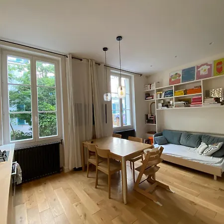Charming For 4 People 14 Paris